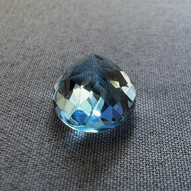 Topacio suizo-1.985ct-8x6x5.1mm 3