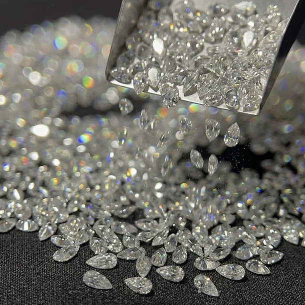 Moissanita-0.07ct-4x2mm