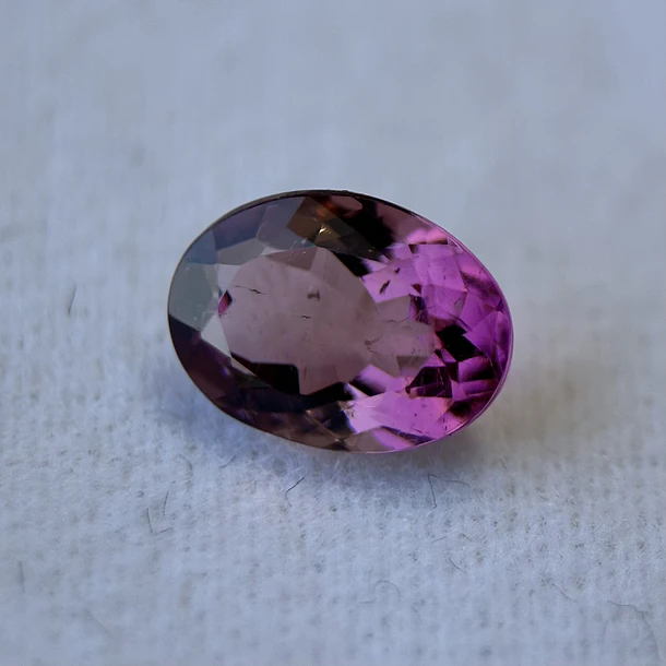 Turmalina-1.25ct-7.9x5.8x3.8mm 1