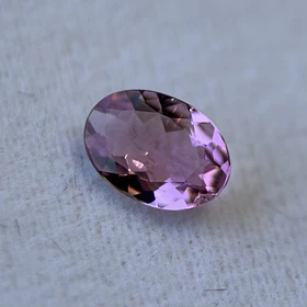 Turmalina-0.60ct-6.7x4.9x2.2mm
