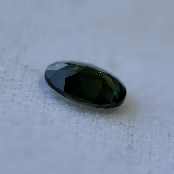 Turmalina-0.50ct-6.6x5x1.9mm 2