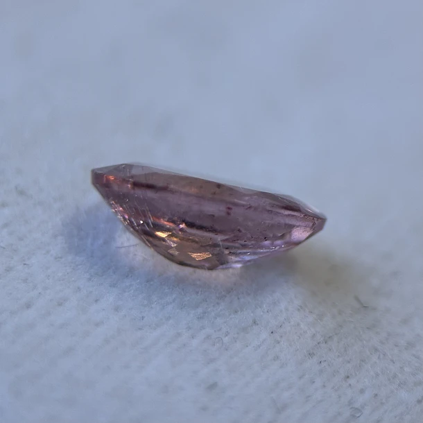 Turmalina-0.90ct-8x5.4x2.7mm 2