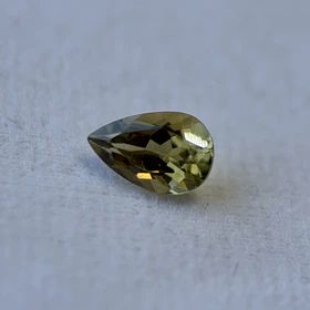 Turmalina-0.85ct-8x5.3x3.5mm