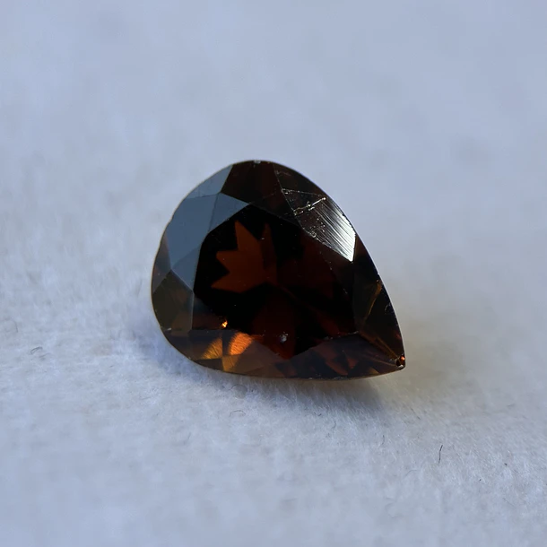 Turmalina-1.95ct-9.9x7.4x5.1mm 1