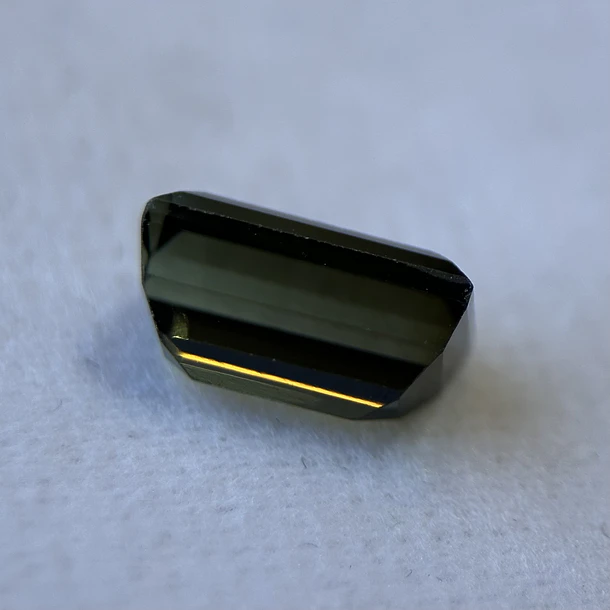 Turmalina-2.35ct-9.1x5.1x4.9mm 3