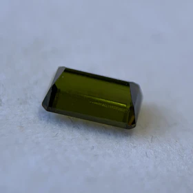 Turmalina-2ct-9x5.4x4mm