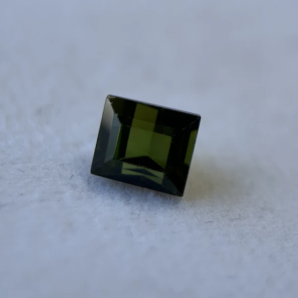 Turmalina-1ct-5.5x4.6x5.4mm 1