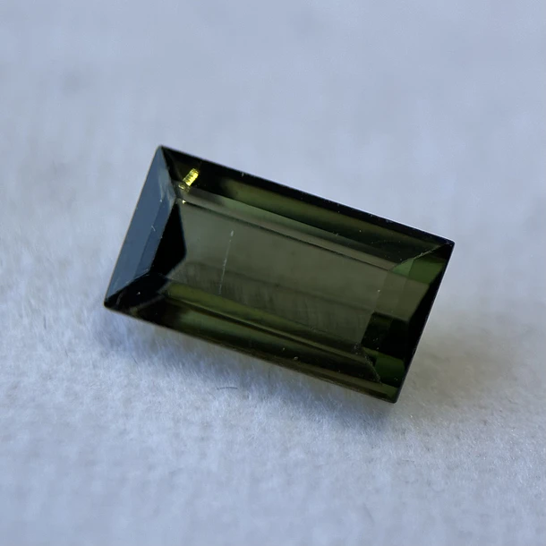 Turmalina-3ct-10.6x5.8x4.4mm 1