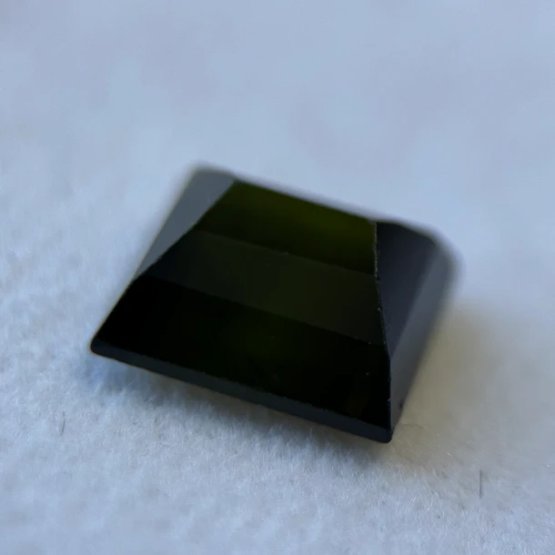 Turmalina-2.70ct-7.7x7.7x4.2mm 3
