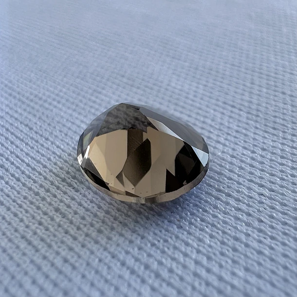 Cuarzo ahumado-1.75ct-9.7x8x3.8mm 2