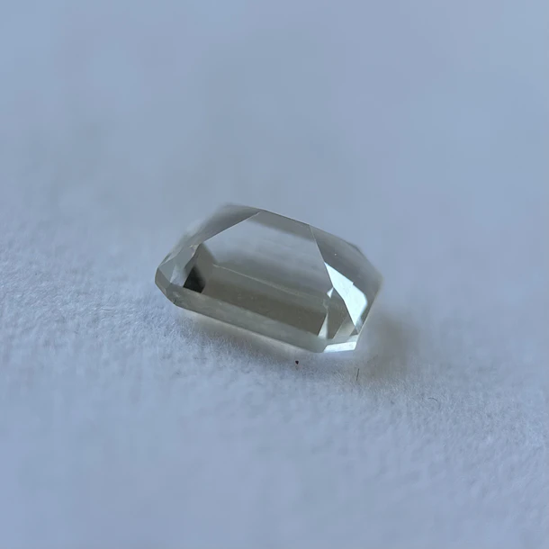 Cuarzo ahumado-3.10ct-9.7x7.8x5.2mm 3