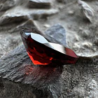 Granate rojo-1.09ct-8.1x6.1x3.2mm 2