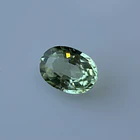 Granate tsavorita-0.50ct-5.7x4.1x2.6mm 1