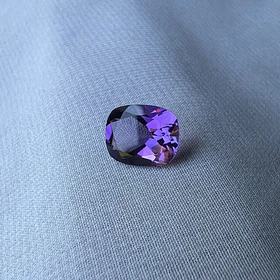 Amatista morada-1.75ct-8.9x6.8x4.9mm