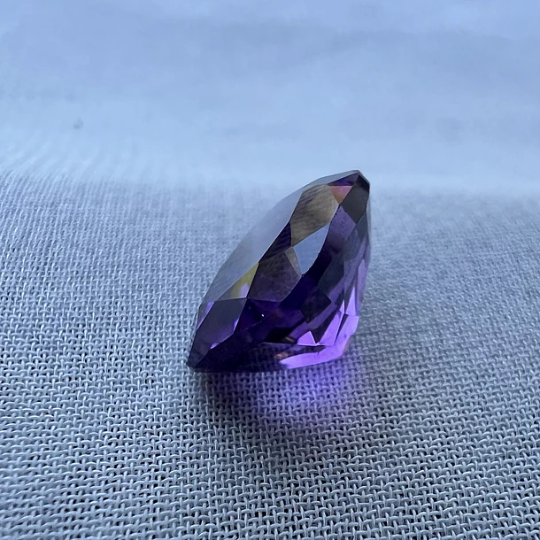 Amatista morada-2.15ct-9x6.9x5.2mm 2