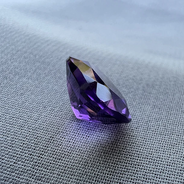 Amatista morada-2.65ct-9.9x7.8x5.5mm 3