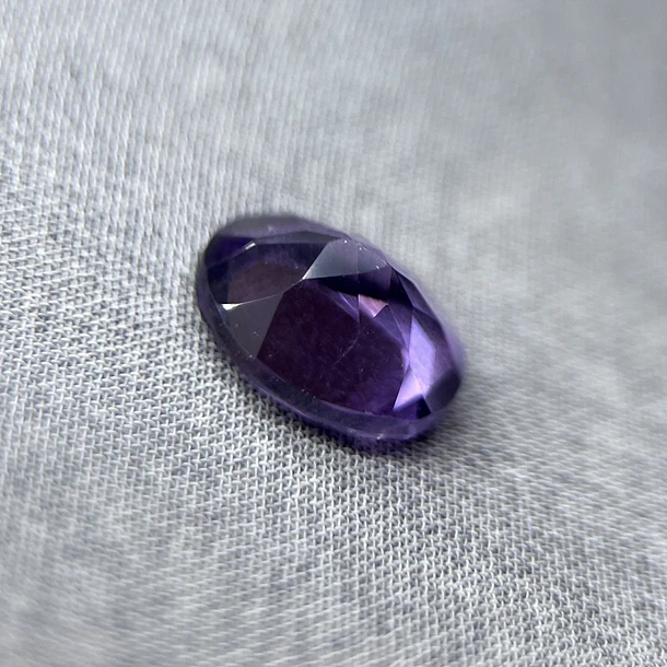 Amatista morada-2.30ct-9.9x7.8x4.9mm 2
