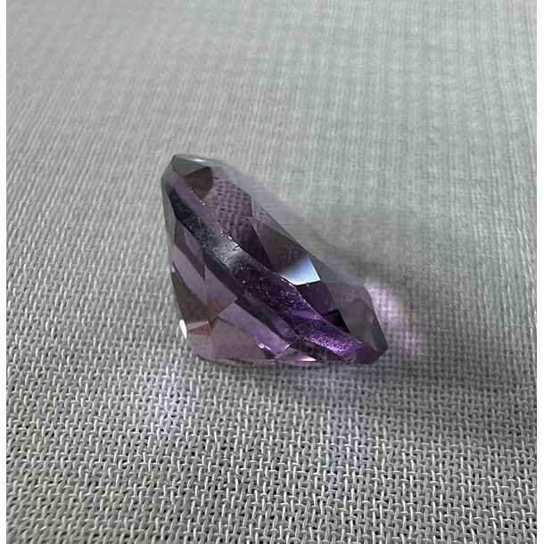 Amatista morada-2.15ct-9.8x7.5x5.2mm 2