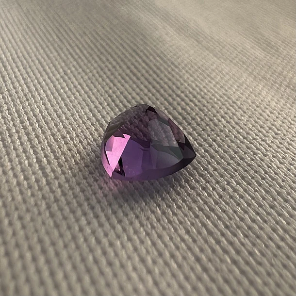 Amatista morada-1.95ct-7.7x7.7x5.1mm 3