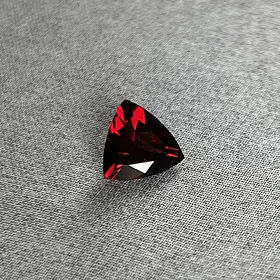 Granate rojo-1.75ct-8.1x8.1x3.9mm