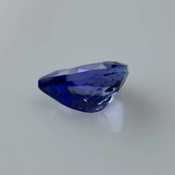 Tanzanita AIG-1.92ct-9.04x6.98x4.66mm 3