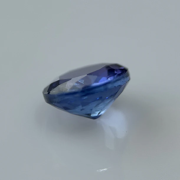 Tanzanita AIG-1.46ct-7x6.98x3.93mm 3