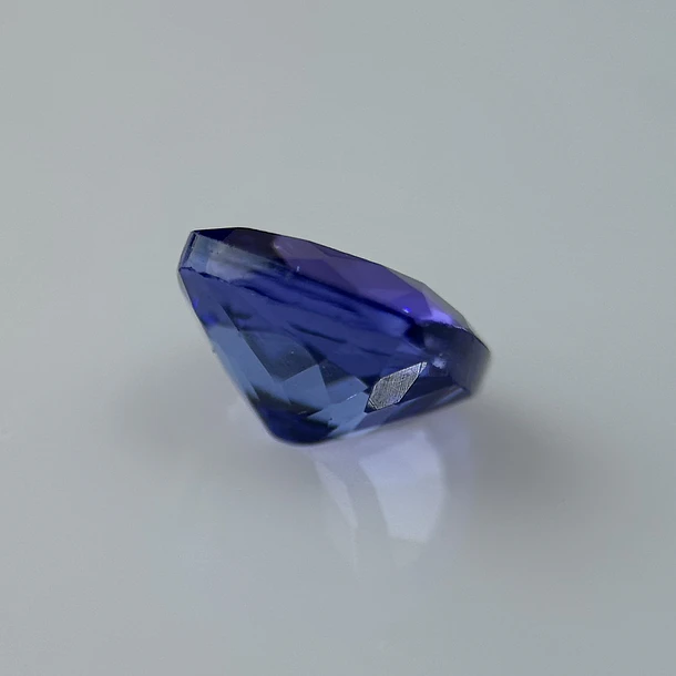 Tanzanita AIG-1.11ct-6.04x5.92x3.79mm 3