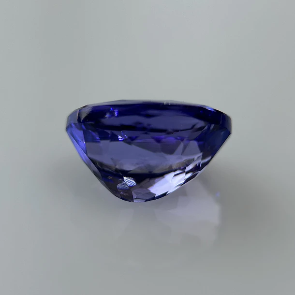 Tanzanita AIG-1.65ct-8.15x6.12x4.62mm 3