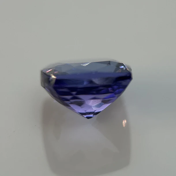 Tanzanita AIG-1.84ct-6.96x6.87x4.35mm 2