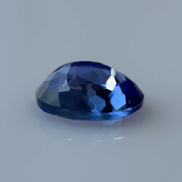 Tanzanita AIG-1.87ct-8.93x6.92x3.95mm 3