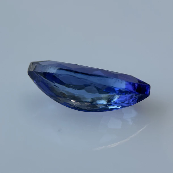 Tanzanita AIG-2.13ct-12.09x5.99x4.26mm 5
