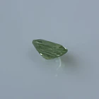 Granate tsavorita-0.40ct-4.9x3.8x2.8mm 2