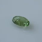 Granate tsavorita-0.35ct-4.9x3.1x2.7mm 2