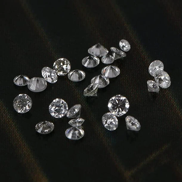 13 piezas de Diamantes de laboratorio-3mm