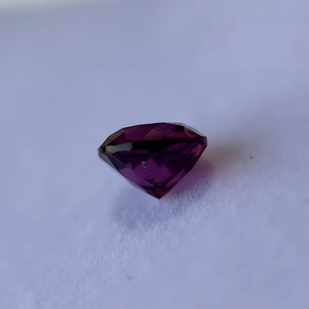Granate rodolita-1.85ct- 2