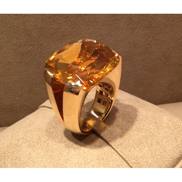 Anillo solitario con amatista long cushion 10x7.9x5.2mm en Plata ley 925 y talla 8.5