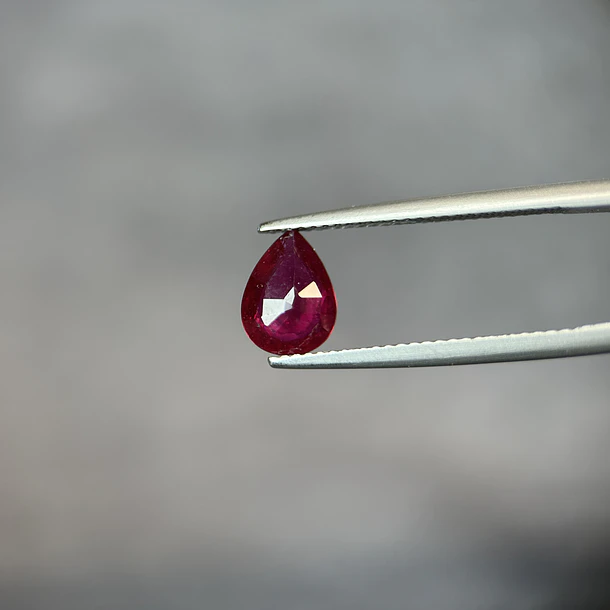 Rubí-1.68ct-9.1x6.8x3.3mm  2