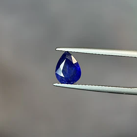 Zafiro azul-1.605ct-8.9x6.7x2.9mm