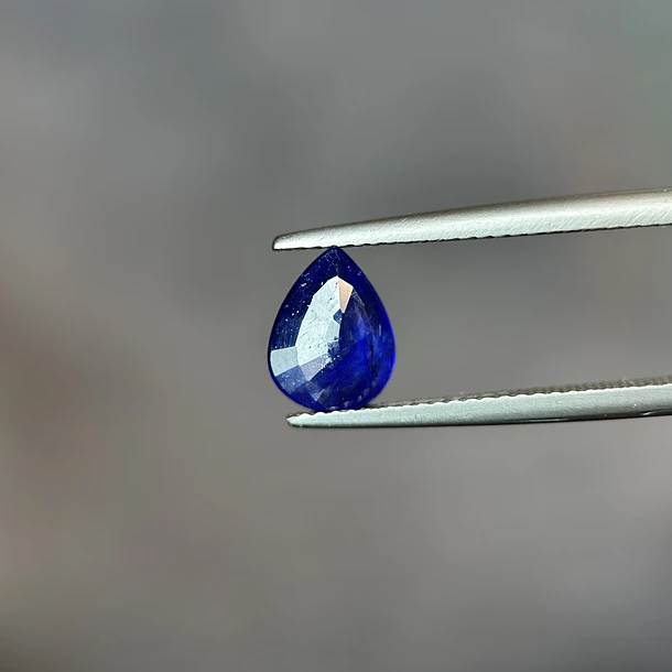 Zafiro azul-1.605ct-8.9x6.7x2.9mm 2