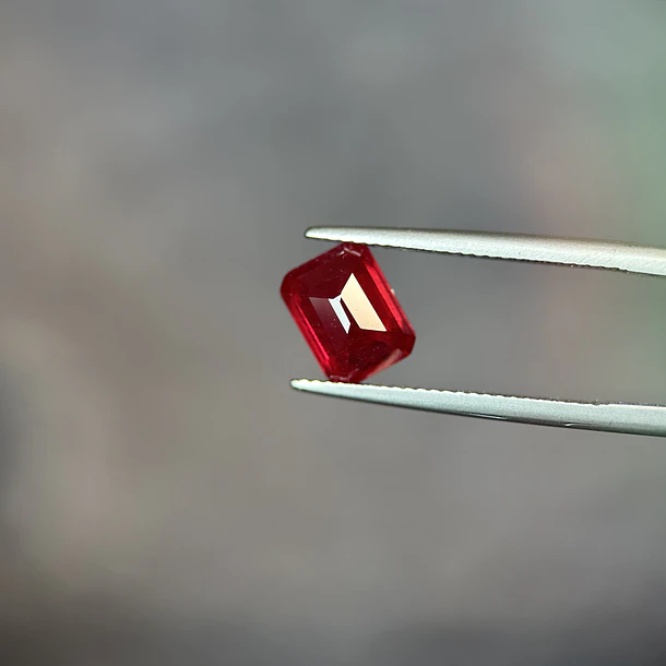 Rubí-3.35ct-8.8x6.7x4.7mm 2