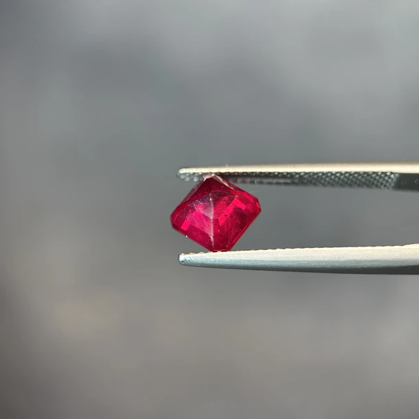 Rubí-2.76ct-6.8x6.8x5mm 3