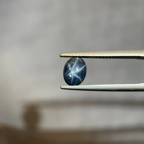 Zafiro estrella-2.34ct-7.9x6.1x3.9mm 1
