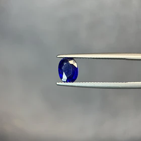 Zafiro azul-2.025ct-8x6x4.1mm