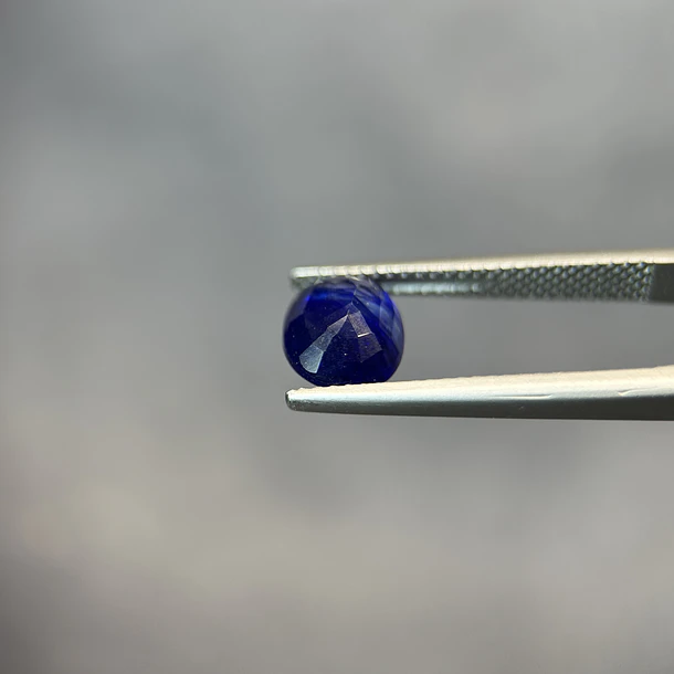 Zafiro azul-2.67ct-9x7.1x4.2mm 3