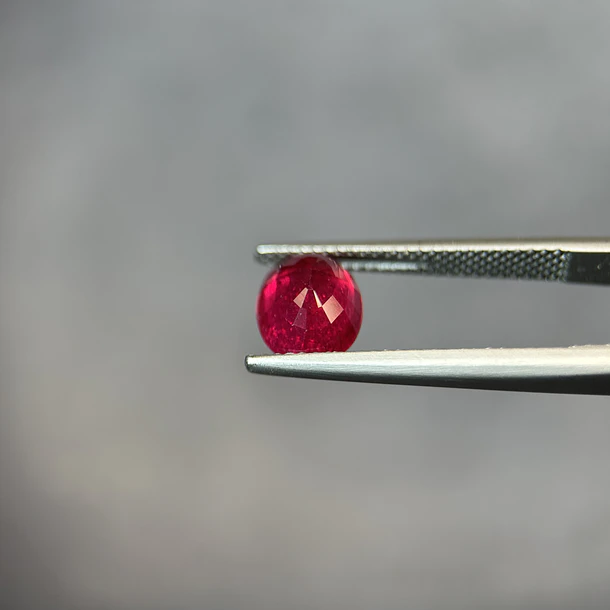 Rubí-2.82ct-8.9x7.1x4.8mm 3