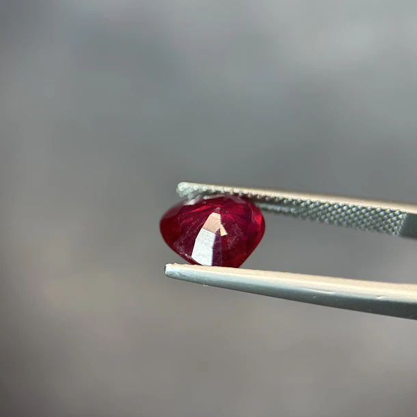 Rubí-3.235ct-9.6x9.6x4.2mm 3
