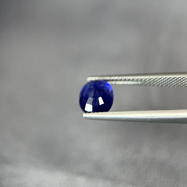 Zafiro azul-3.035ct-9x7.1x4.4mm 3