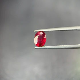 Rubí-1.985ct-7.8x5.8x4.4mm