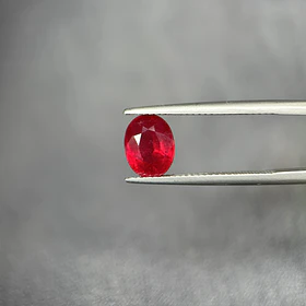 Rubí-3.070ct-9x7.1x5mm