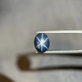 Zafiro estrella-4.65ct-10x8x4.9mm